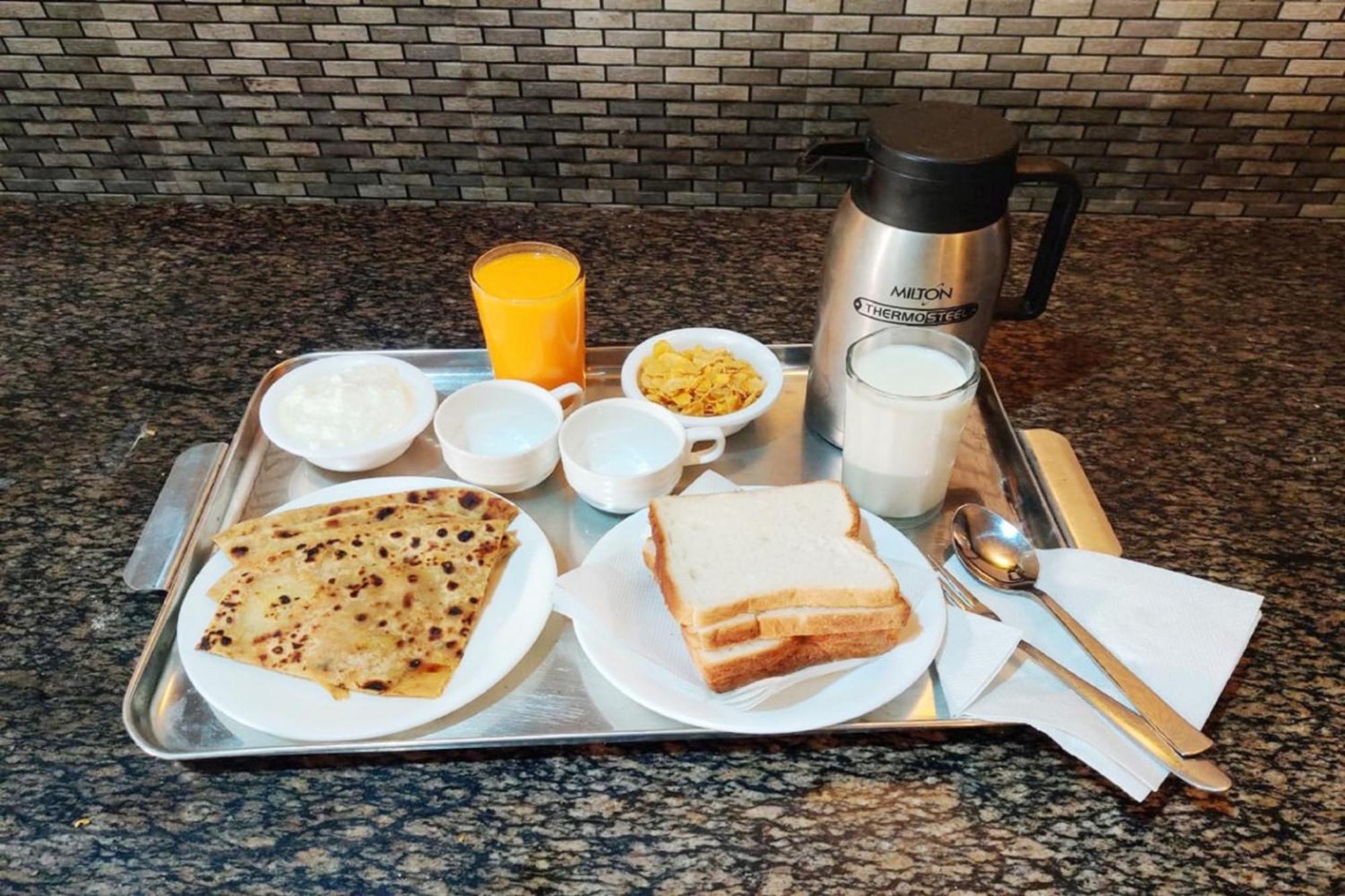 Hotel Sun Plaza-Near Konark Sun Temple- Couple Friendly-Best Choice Of Travellers Екстериор снимка